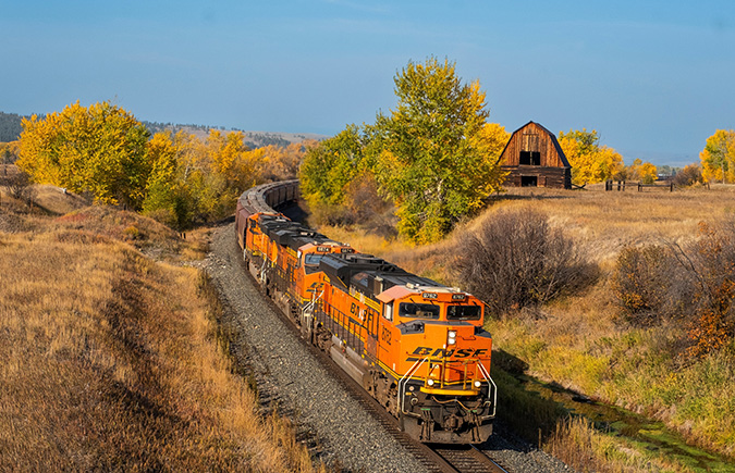 A grain train nears Jens, Montana 